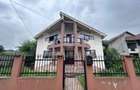 Casa cu 5 camere,  curte 650 mp, zona Bariera Valcii - 1
