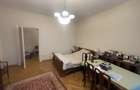 2 camere în vilă interbelică, Str. Londra – tavane 3m+, centrală proprie - 1