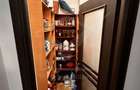 Apartament cu gradina in bloc tip vila, 75 mp util + 120 mp, parcare - 6