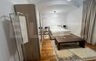 Reședință impunătoare, 6 camere, 430 mp și un teren de 730 mp, zona Cetate