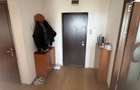 Apartament 3 camere, decomandat, - - 2