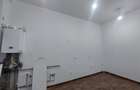Apartament cu curte privata, zona Bou Rosu, pentru locuit sau afacere - 5