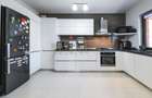 Casă individuală cu 5 camere, 4 dormitoare, 236 mp, dressing, - 9