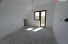 Duplex cu 4 camere, teren individual de 259 mp si terasa de 20 mp, in Plopi