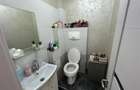 Apartament cu 3 camere  de vanzare, zona Comisia Centrala - 14