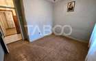 Apartament decomandat 4 camere 4 balcoane 2 bai etaj 1 Central Sibiu - 18