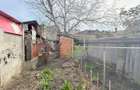 Apartament de vanzare la curte comună, 67,5 mp utili, teren 213 mp - 2