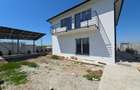Casa 4 camere,panouri solare,teren 340 mp - 2