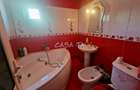 Apartament 3 camere, situat in Rovinari , Str. Plopilor - 9