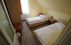 Casa 4 camere,4 bai,1 bucatarie,1 living,120 mp,500mp teren - 15