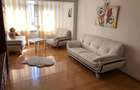 Apartament 3 camere, zona Centrala , etaj 4, renovat si mobilat - 1