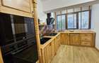 Casa renovata 200mp pe 2 niveluriparcare curte cu foisorCentru zona str. Paris - 12