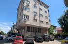 Apartament 2 camere, decomandat, loc de parcare, Drumul Fermei - 14