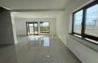 Chirie Casă tip duplex  4 camere - 4