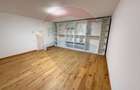 Apartament 4 camere, pe 2 niveluri si curte comuna în Centru - 16