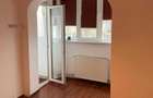 De vanzare 3 camere, centrala,  etaj 8, instalație nouă,  zona 13 Septembrie - 4
