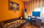 Vand apartament de 3 camere,decomandate ,confort 1 situat pe str.Uzinei - 8