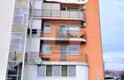 Apartament cu 3 camere + loc parcare - zona Podeni, str. Digului - 14