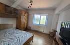 Apartament decomandat cu 3 camere, 2 bai si 3 balcoane  Str. Tabacari, Fagaras - 12