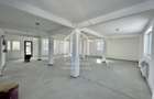 Spatiu comercial cu 8 camere, 5 bai, terasa - zona Centrala - 34