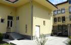 Apartament in casa recent renovat , parcare in curte, zona centrala - 19