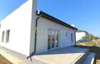 Casa individuala - 3 camere - 2 bai-310 mp teren - 7