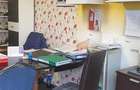 Spatiu comercial despartit in doua cu rigips, zona Vidin, suprafata 105 mp, vitr - 1