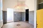 Apartament cu 2 camere de vânzare la curte comune - 2