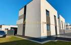 Casa Individuala - 4 camere - 2 bai - 385mp teren - 1