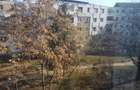 Apartament doua camere, nedecomandat, etaj trei, CT, termopan, balcon, geam baie - 17