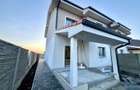 Duplex cu 4 camere despărțit prin camera tehnica | Mosnita Noua - 1