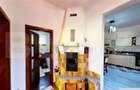 Casa de vanzare, 175 mp, teren 6 ari, zona Unirii - 4