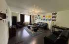 Închiriere - apartament cu 3 camere - Zona Piata Izvoare - 1