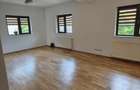 Proprietate individuală construită pentru uz propriu/Strada Safirului - 1