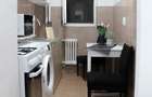 Apartament cu 2 camere, decomandat, zona Mircea Cel Batran - 2