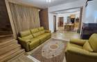 Casa renovata 200mp pe 2 niveluriparcare curte cu foisorCentru zona str. Paris - 19