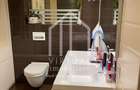 Casa de vanzare, cu 4 camere curte 750 mp. in Selimbar-str. N.Brana - 6