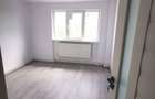 De vanzare apartament cu 2 camere, central. et. 3, 79.900 euro - 5