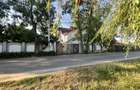 Casă spațioasă și versatilă în Păsărea (Brănești) - 45