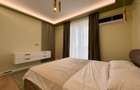 Penthouse deosebit de vânzare – 3 camere, 3 băi, 2 locuri de parcare incluse - 8
