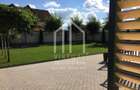 Casa de vanzare, cu 4 camere curte 750 mp. in Selimbar-str. N.Brana - 21