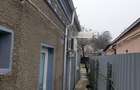 Casa 5 camere, suprafata teren 200 mp, zona Piata Saraca - 12