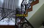 Vila 5 camere , zona Petru Rares -demisol+parter+etaj , pret negociabil ! - 2