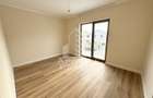 Duplex cu perete dublu, 4 camere si 3 bai finalizat, toate utilitatile - 16