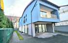 Spatiu comercial cu parcare, Hipodrom 2 - 14