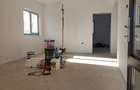 FARA COMISION casa 3 camere PARTER + pod Mansardabil cu placa beci LA CHEIE