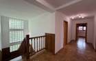 Vila spațioasă în Sisesti | 600 mp | 9 locuri de parcare | Teren 1500 mp - 14