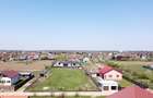 LOT TEREN 550 MP, DESCHIDERE 20.62ML, LÂNGĂ PĂDURE, TOATE UTILITĂȚILE - 1