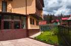 Pensiune de vânzare Cheia Prahova , 12 camere , 1000 mp teren , complet utilata  - 4
