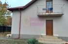 VANZARE CASA P+1 SAT ISLAZ COM. BRANESTI (IF) - 33